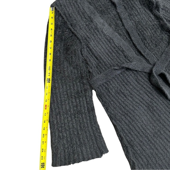 Intimately Free People Ribbed Fuzzy Duster/Robe SZ Medium Grey Bohemian EUC - Picture 8 of 9